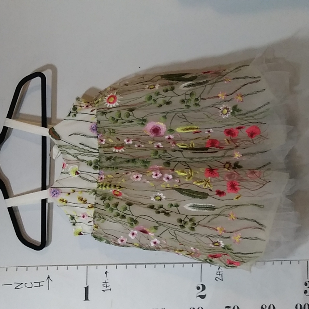 Halabaloo tulle floral dress size 6